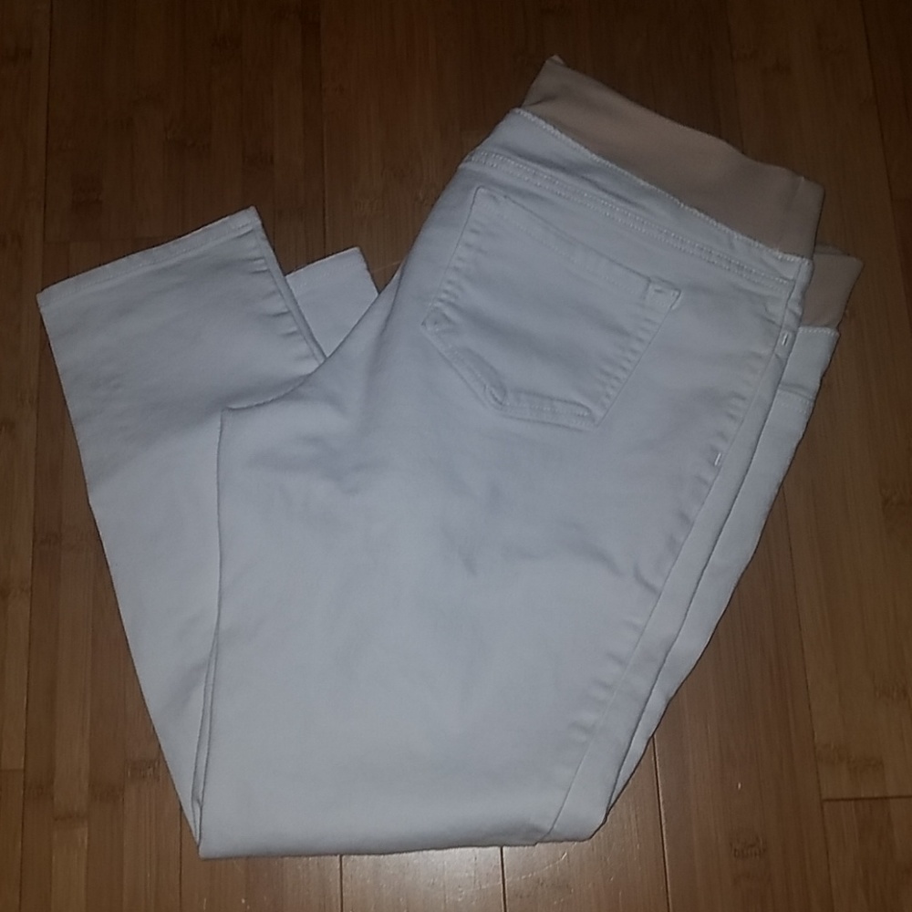 Cropped Maternity Jeggings